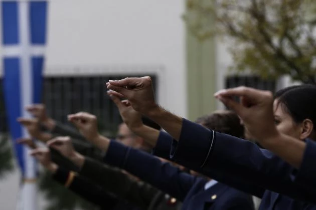 Αναδρομικά στρατιωτικών: Τι προβλέπει η ΚΥΑ και πότε θα κατατεθούν τα ποσά